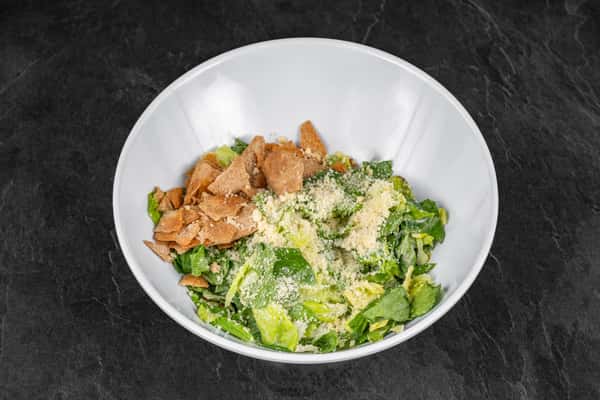 CLASSIC CAESAR SALAD