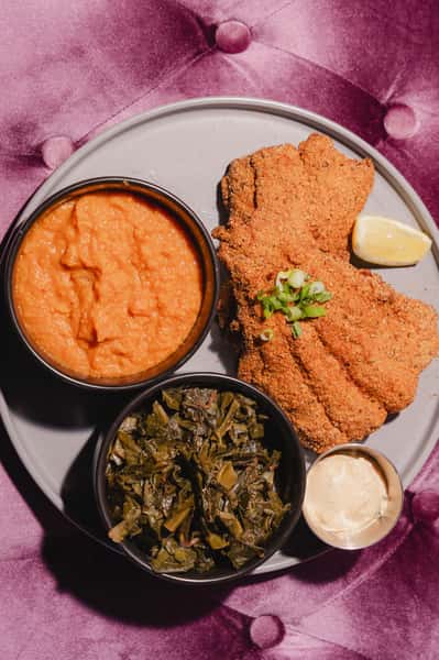 ♪ Uncle Manuel's Delta Catfish Entrée
