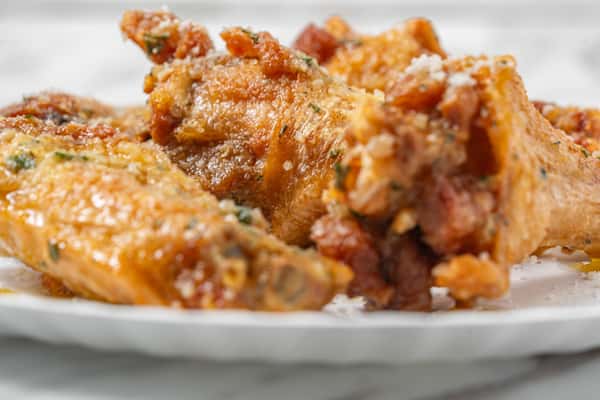 Garlic Parm Chicken Wings