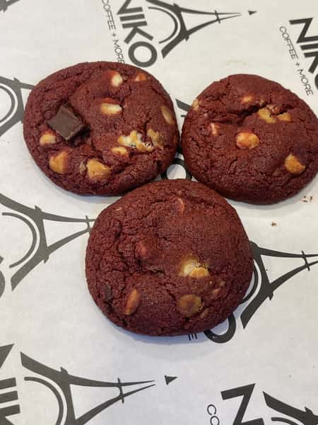 Small Red Velvet Cookie