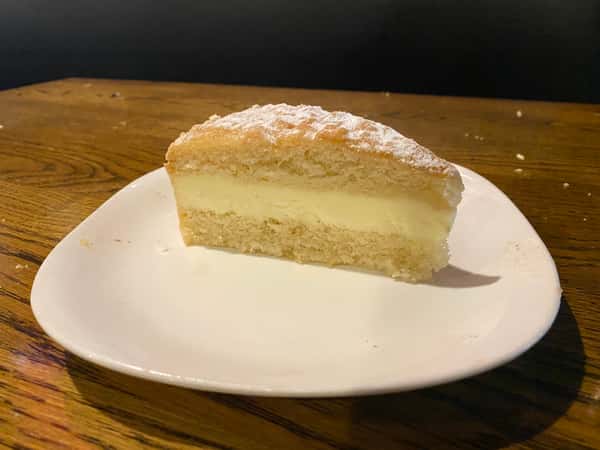 italian lemon cream cake