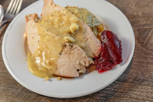 Roast Turkey & Dressing w/Gravy