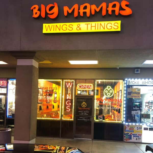 Entrance to Big Mamas Wings & Things