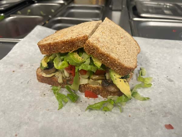 1/2 Garden Sandwich