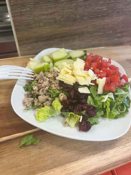 1/2 White Cheddar Salad