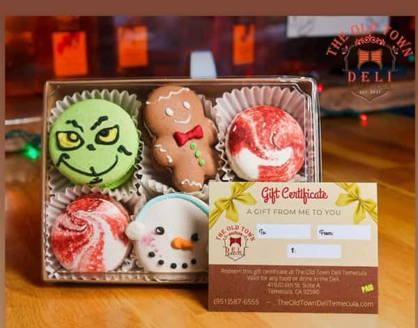 Seasonal Macarons