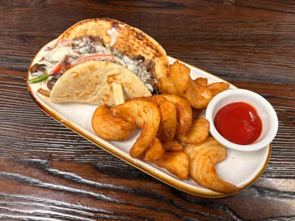 Lunch Philly Steak Pita