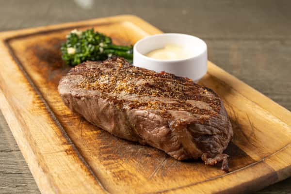 12 Oz Cape Grim Grass-Fed New York Strip