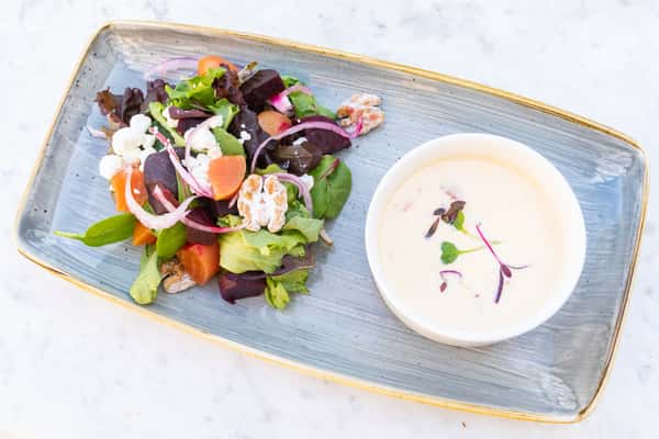 Soup du Jour & Salad