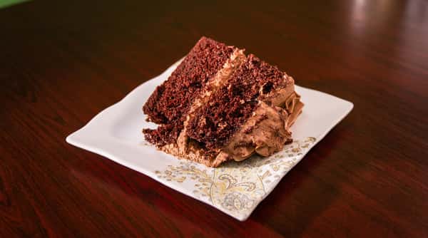 chocolate-cake-slice