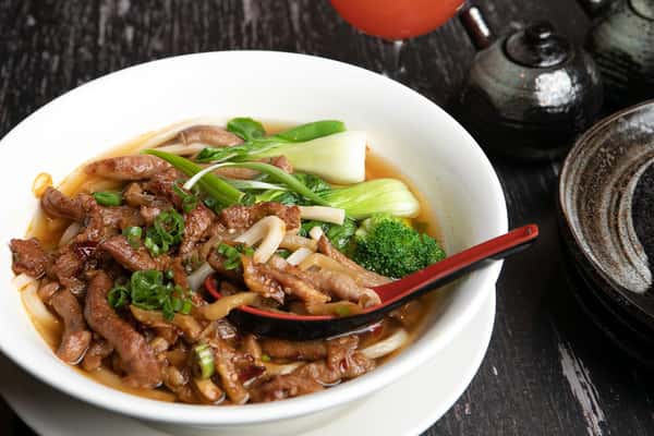 pork udon noodle soup