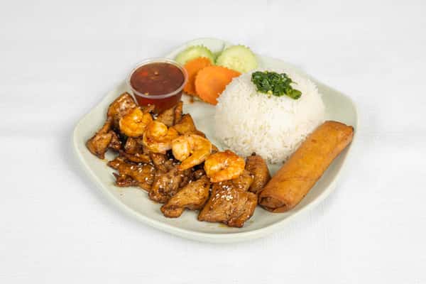 B6. Grilled Chicken, Shrimp & Eggroll