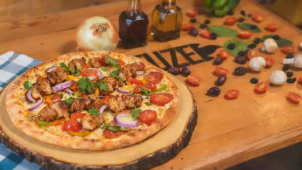 Beef or Chicken Kebab Pizza