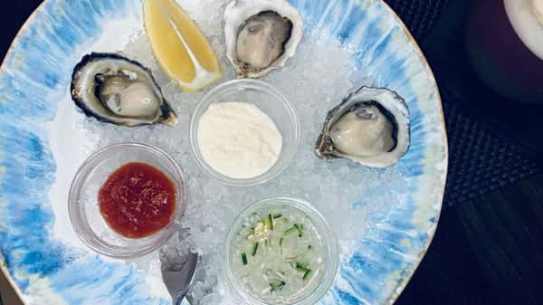 Happy Hour Oyster