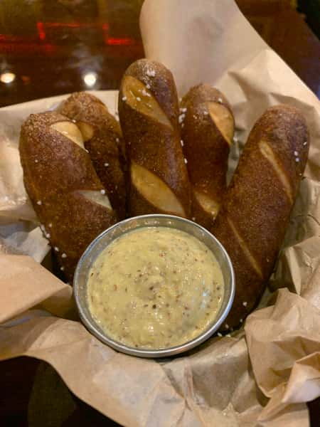 Bavarian Soft Pretzels with Queso