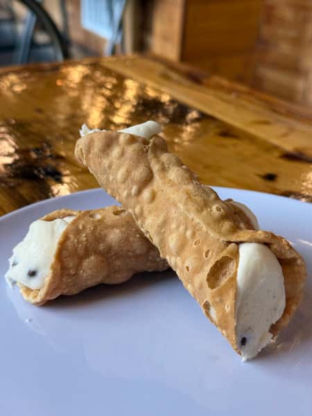 Cannoli