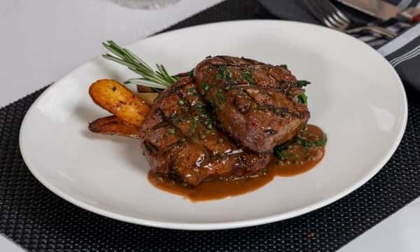 Grilled Beef Tenderloin Medallions