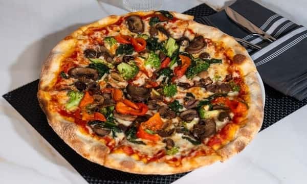 12" Garden of Eden Pizza