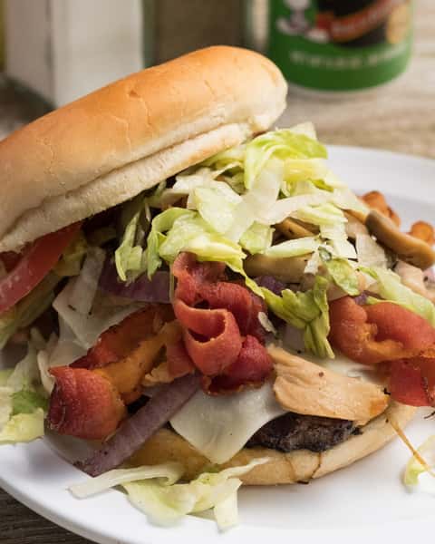 Stack it high, top it with bacon—mamma mia! 🍔🥓 C'mon cher, that's how we do it here.

Dine in or order online!

#LouisianaBurger #HereForTheBacon #MangiaMangia