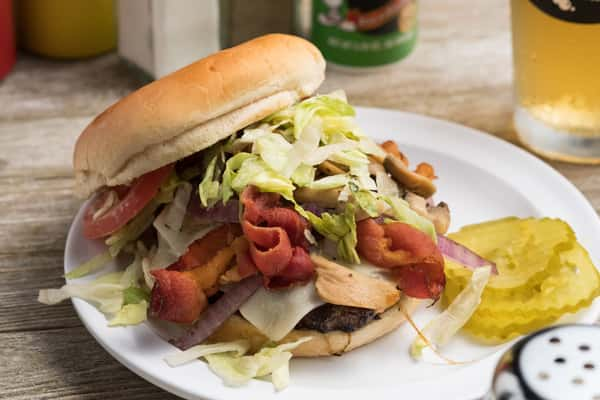 Bread Meat Burger & Beer