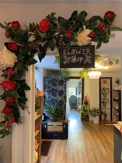 flower archway