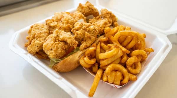 Poboy - Shrimp or Catfish