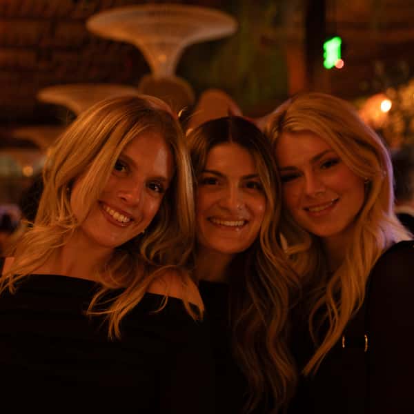 SEA MONKEY - RESTAURANT & LOUNGE