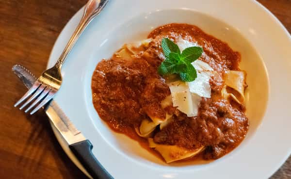 pasta with meat sauce