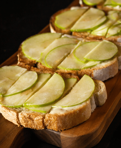 Catering - Brie, Apple, Honey
