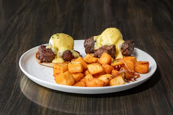 Sirloin Tip Benedict
