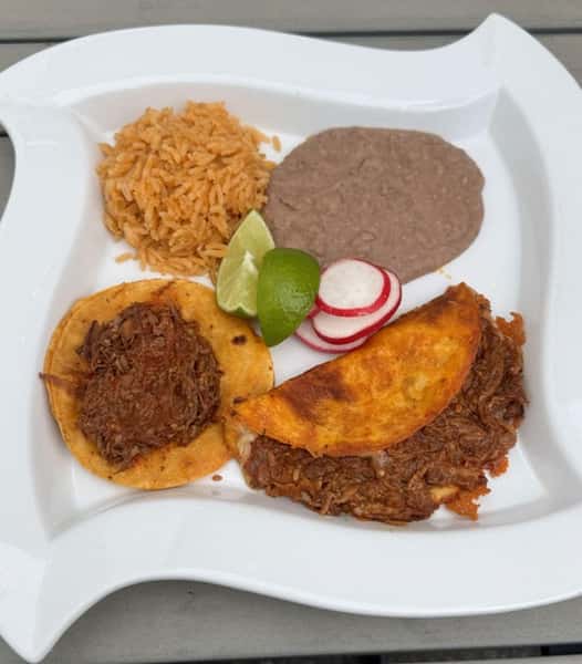 Lil' Amigos Plate