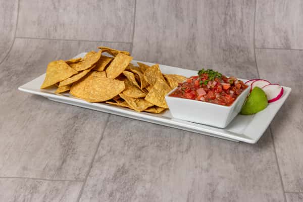 SALSA & CHIPS