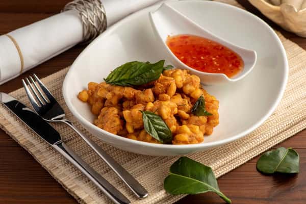 Crispy Thai Corn Fritters (V+)