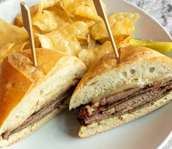BRISKET SANDWICH