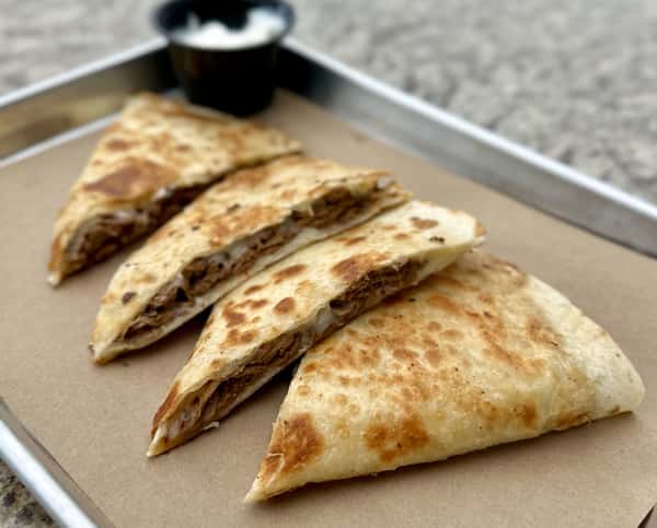 QUESADILLA BIRRIA