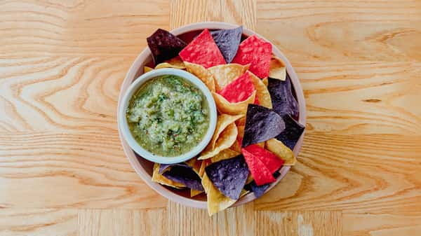 Chips y Salsa