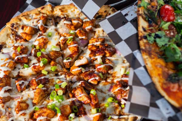 BBQ chicken pizza