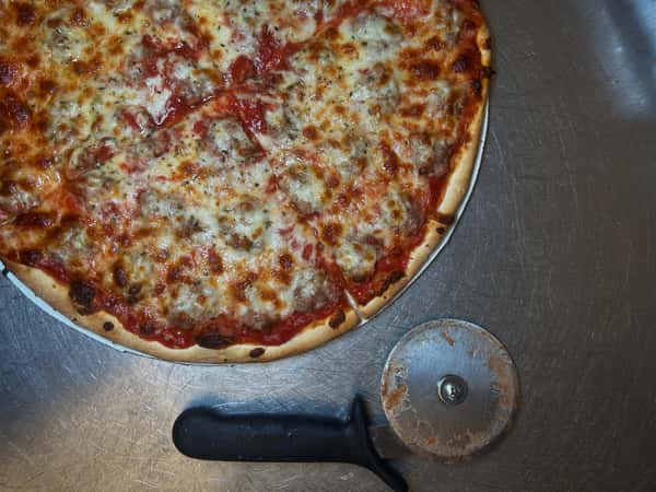 Slice & Can of Pop