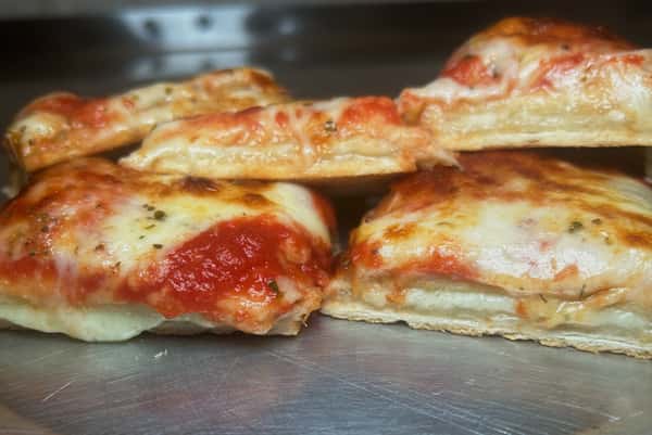 Melty Cheese Crust Pizza