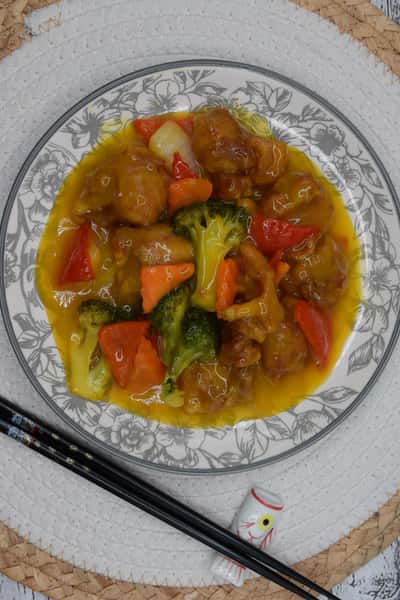 Sweet and zesty orange chicken