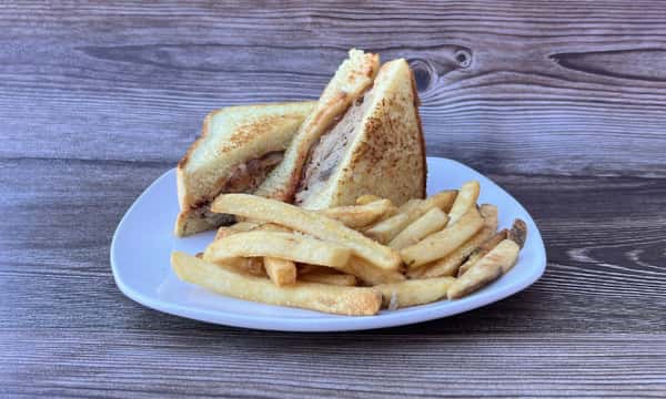 Pulled Pork Grilled Cheese Sandwich