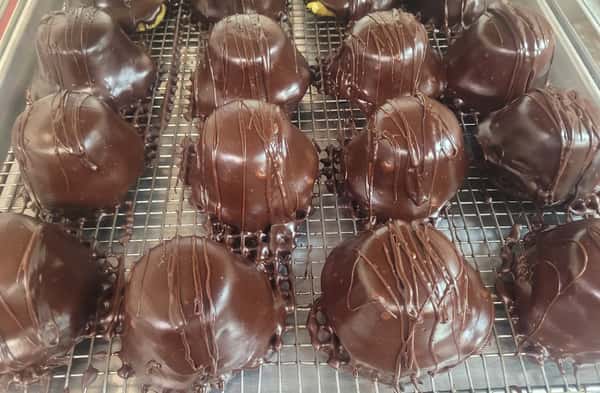 Upside Down Cupcake