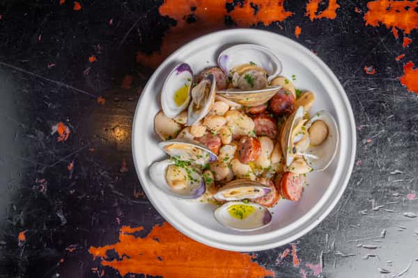 Saudade Clams