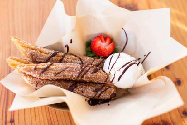 Churro and ice cream w choc drizzle-0035
