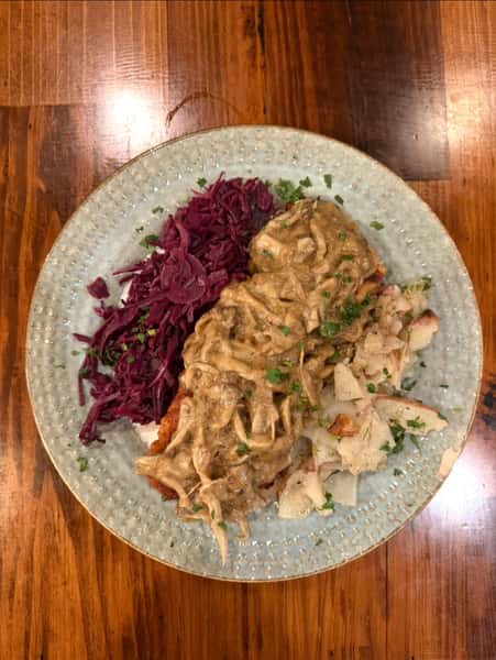 Jaeger Schnitzel
Pan fried breaded veal eye round cutlets w/ local wild mushroom veloute, apple cider braised red cabbage & warm German style potato salad
