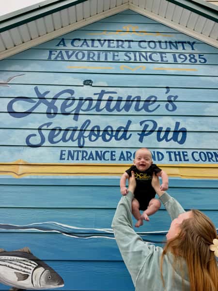 We are loving our new mural! Thank you @kbrinkleyart
Comment below your picture in front of the mural! We would love to see everyone’s photos.