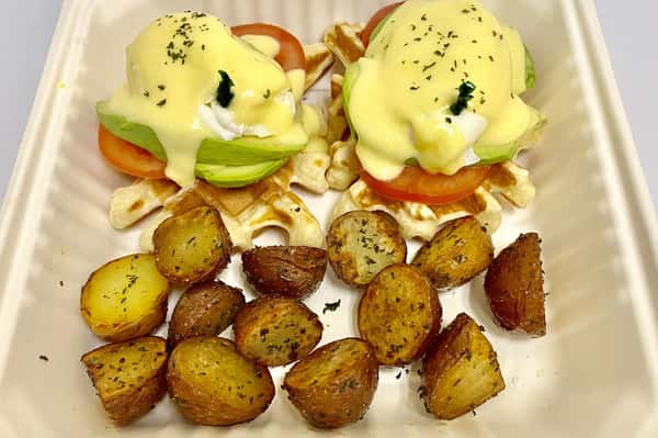 Avocado N Tomato Benny