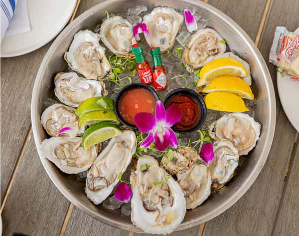 Chilled Oysters (Half Dozen)