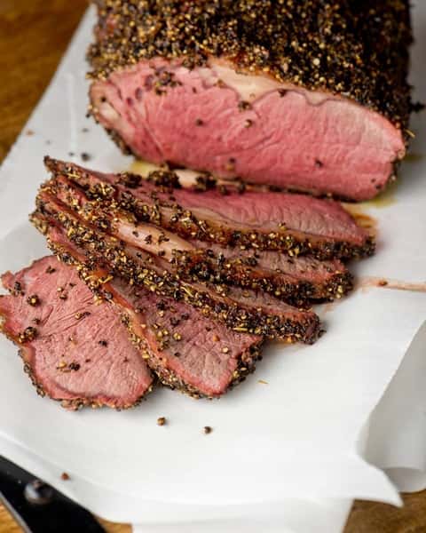 Sliced seasoned meat