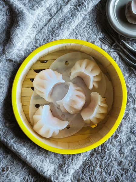 E2 - Shrimp dumplings